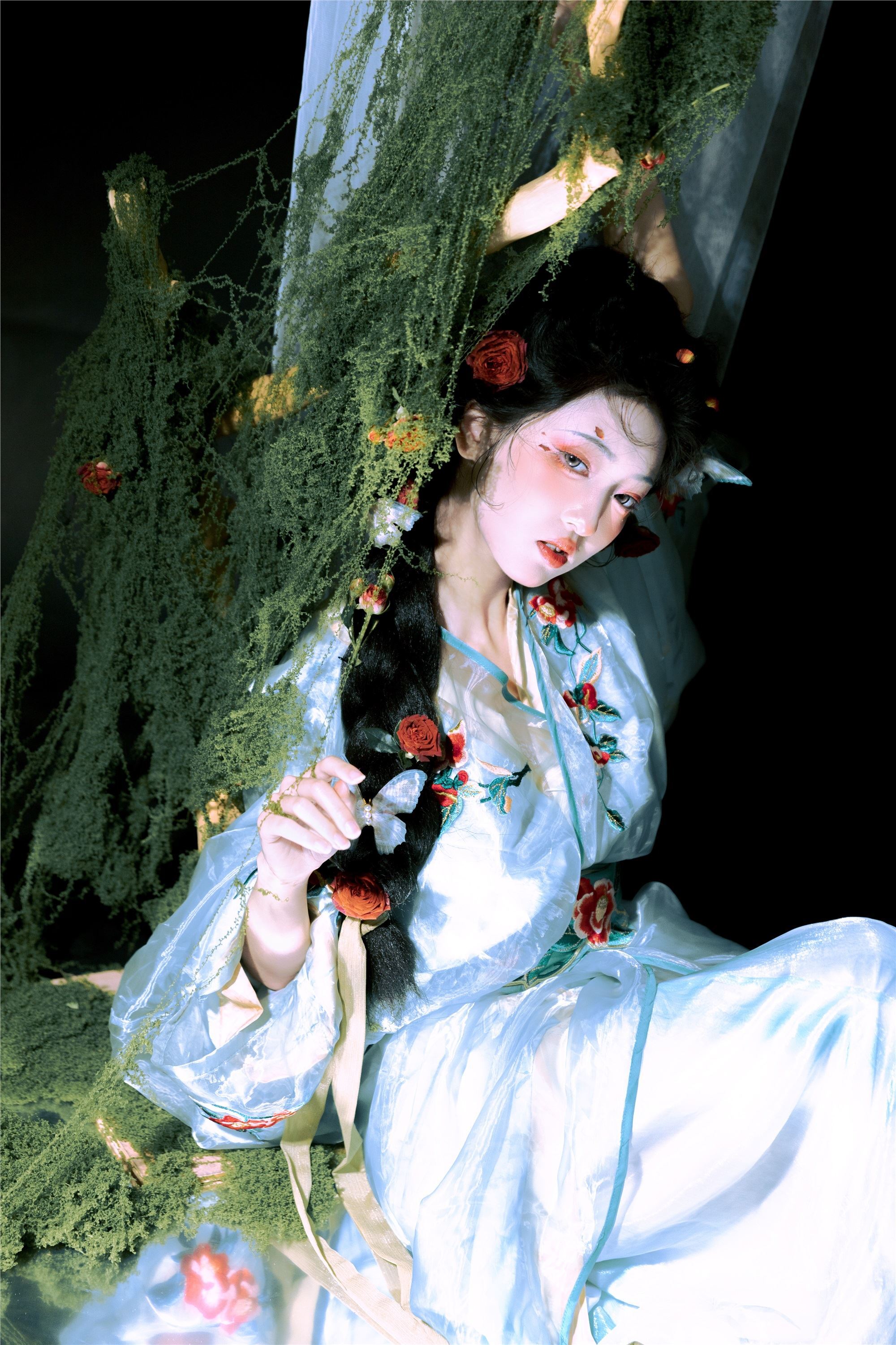 YITUYU艺图语 2025.03.10 茶花语 冷酷王爷